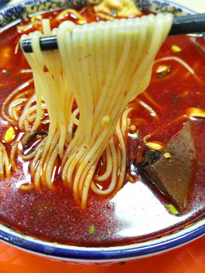 秀才米线(前进路店)-"听说这家店味道不错,看到本地美食博主推荐.