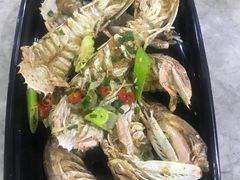 -四川小胡子海鲜(丁村万人海鲜广场店)