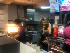 -麦当劳(中山路店)