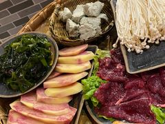 -王婆乔鲜鱼自助火锅(蜀汉路店)