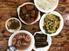 荷叶粉蒸肉-雨田饭店