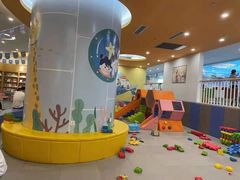 -戊辰亲子游泳俱乐部