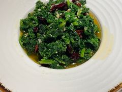 -阿瓦山寨·湘菜现炒·剁椒鱼头王(咸阳总店)