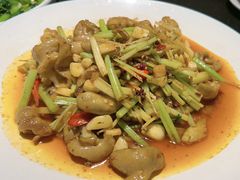 -万重锦·人文川菜馆(骡马市店)