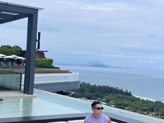 -瑰丽酒店·海吧·天际下午茶·现场DJ·天台酒吧