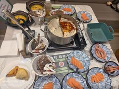 -金马门国际美食百汇(珞喻路店)