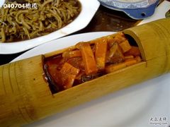 200904091538-圆满素食林饭店非遗素食(河西店)