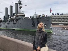 -阿芙乐尔号巡洋舰