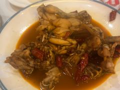 -渔香岛美蛙鱼头火锅(威清路店)