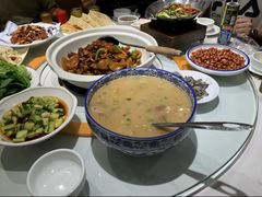 -范氏烧鸡公·甲鱼馆(郭徐岭广场店)