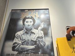 -浣熊唱片店(上海影城店)