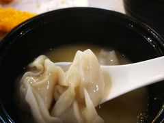 -新镇江酒家(南京西路店)