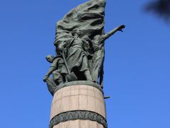 -人民防洪胜利纪念塔