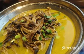 Mushroom Pig Tripe Stir-fry