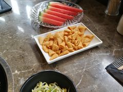 -三人行骨头王火锅(长寿店)