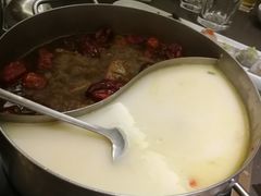 -捞王锅物料理(上海世茂广场店)