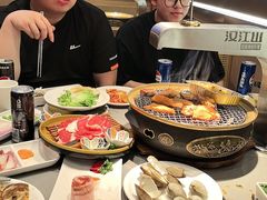 -山焱·炭火自助烤肉(周浦万达店)