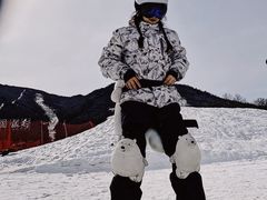 -鳌山滑雪度假区