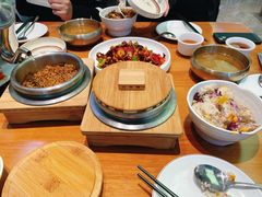 -百年石锅饭(阿里郎美食街店)