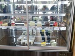 面包甜点陈列柜-霸王茶姬(南强街店)