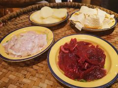 -王婆乔鲜鱼自助火锅(蜀汉路店)