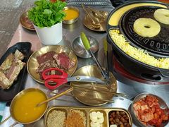 -胡悦里韩式烤肉(芝罘万达广场店)