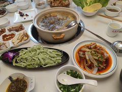 -土连锅·现熬养生汤锅(梁家巷店)