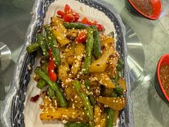 -维吾尔餐厅(宜山路店)