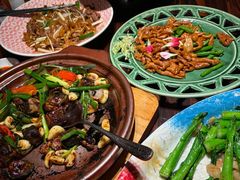 -粤·向群饭店(麓景路店)