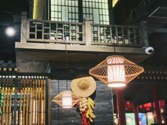 -哥老官重庆美蛙鱼头(宝山龙湖店)