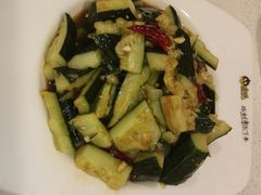-张大师鸭爪爪特色干锅(南湖店)