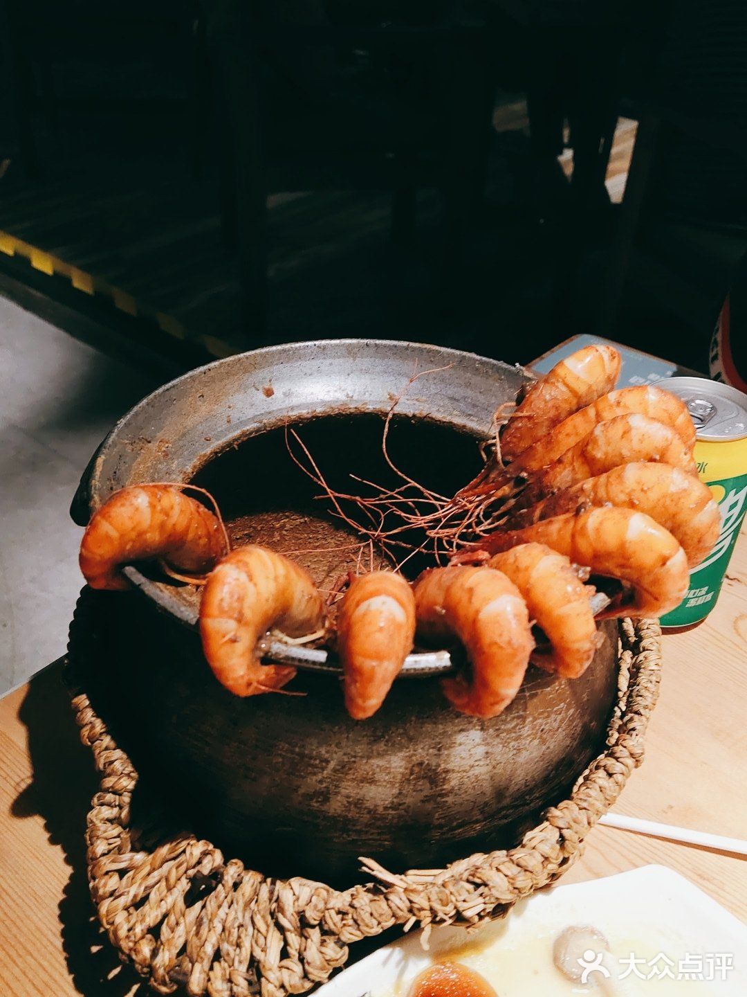 朋友推荐来吃的，2个人点了6份菜，都吃完了