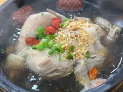-长寿参鸡汤(朝韩风情街店)