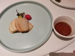 潮式鱼饼-醉辉皇上海之巅(上海中心大厦店)