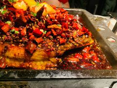 -江边城外烤全鱼(世茂广场店)