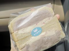 -沁屋面包店(人民东路店)