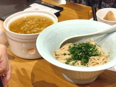 -乐忻皇朝(上海中心大厦店)