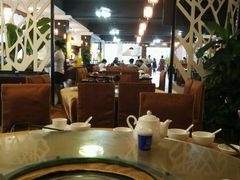 -东方之猪四更烤乳猪(金垦总店)