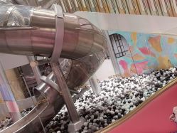 -奈尔宝家庭中心·国风主题·亲子餐厅(豫园商城店)