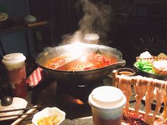 -湊湊火锅·茶憩(新中关购物中心店)