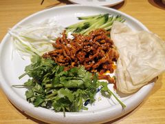 -关东小磨东北菜(上海长风大悦城店)