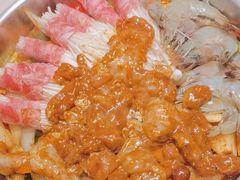 -黄记煌三汁焖锅(新佳丽江汉路店)