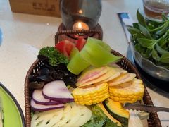 -一叶一世界·素食餐厅(锦华万达店)