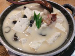 -吃饭皇帝大土家民族菜(正大广场店)