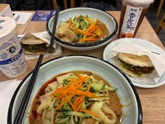 -西部马华清真兰州牛肉面·烧烤夜市(广渠门店)