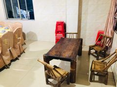 -鲤鱼塘农家山庄