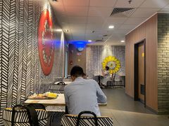 大堂-麦当劳(宝山大厦店)