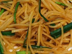 -东顺全羊坊烧烤炒菜莜面(张北店)