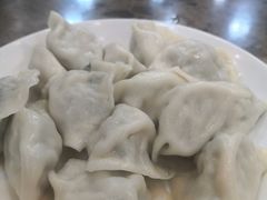 -周家大连水饺(美专校街店)