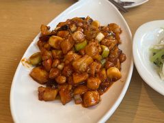 -渝信川菜 · 川味家常菜(财富购物中心店)